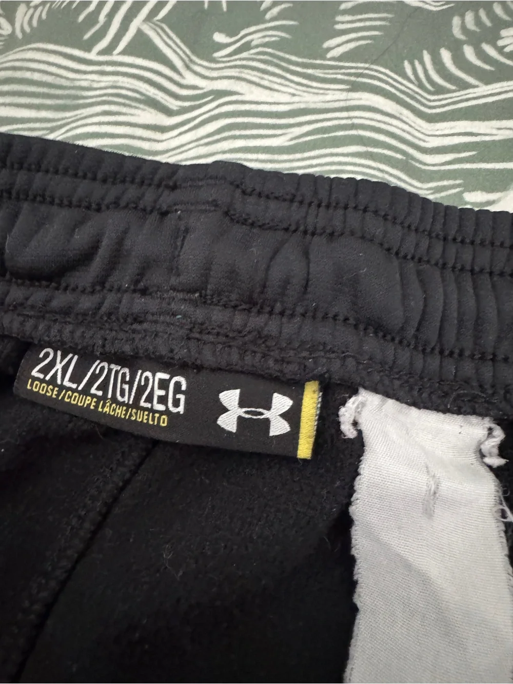 Under Armour Black sweatpants with Logo Accent